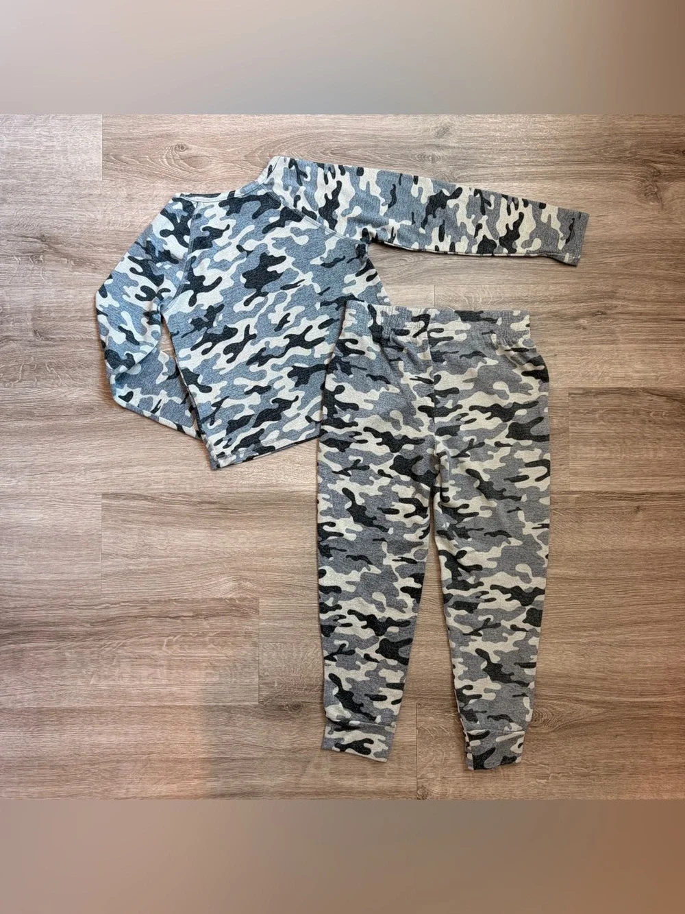 32 Degrees boys camo print pajama set